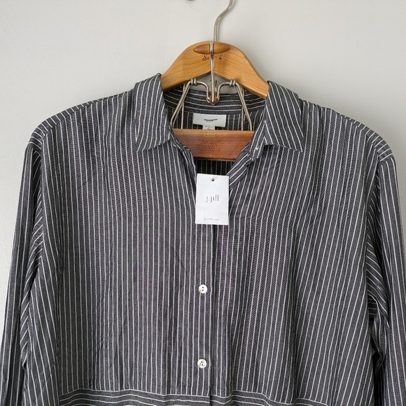 J. Jill Tunic Shirt Women's Medium T Gray White Stripe Button Up Collar New - Picture 2 of 8